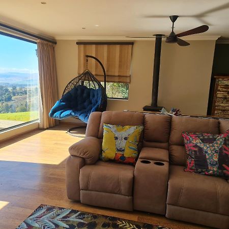Luxury Home With Breathtaking Views Of Champagne Valley Bergview Экстерьер фото